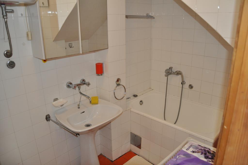 Apartment Ruzica Tribalj Szoba fotó
